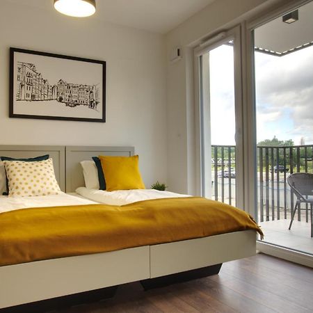 Essence Apartments Topaz 波兹南 外观 照片