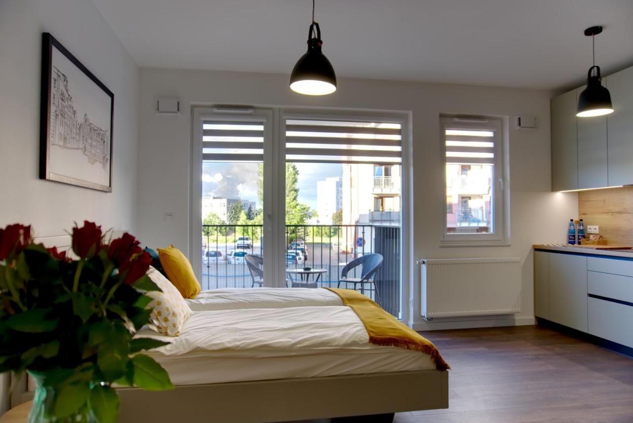 Essence Apartments Topaz 波兹南 外观 照片